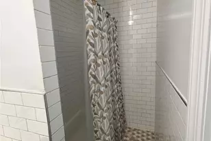 509 E 183rd St, Bronx, NY 10458 - Photo 8