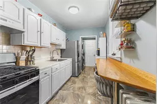 114-83 145th St, Jamaica, NY 11436 - Photo 12