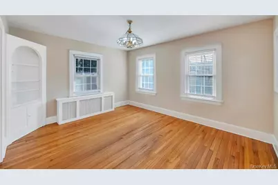 345 Plainfield Street, Westbury, NY 11590 - Photo 16