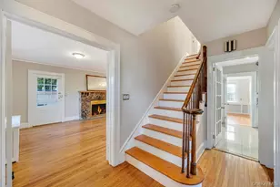 345 Plainfield St, Westbury, NY 11590 - Photo 4