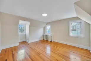 345 Plainfield St, Westbury, NY 11590 - Photo 20