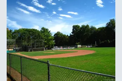 196 Garth Road #1G, Scarsdale, NY 10583 - Photo 36