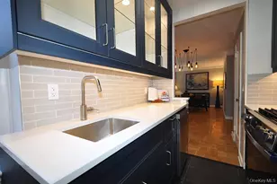 196 Garth Rd, Scarsdale, NY 10583 - Photo 12