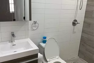 91 E 54th St, Brooklyn, NY 11203 - Photo 6