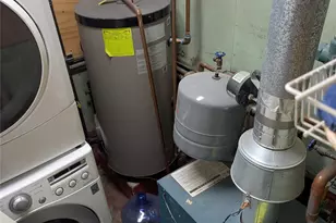 2668 Rosebud Ave, Merrick, NY 11566 - Photo 6