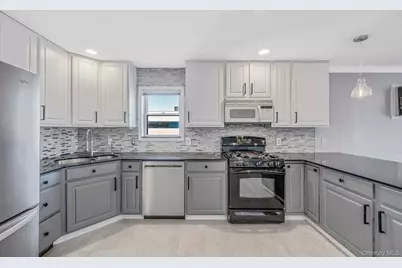 272 E Harrison Street #2, Long Beach, NY 11561 - Photo 10