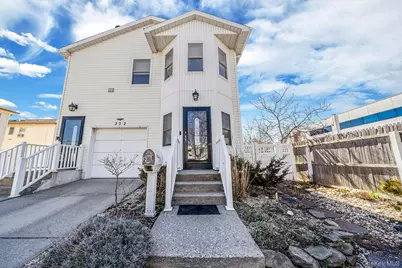 272 E Harrison Street #2, Long Beach, NY 11561 - Photo 2