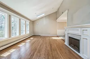 3 Glen Way, Cold Spring Harbor, NY 11724 - Photo 2