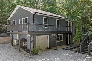 644 Bread and Cheese Hollow Rd, Northport, NY 11768 - Photo 24