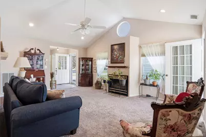 11 Chipmunk Trail, Coram, NY 11727 - Photo 6