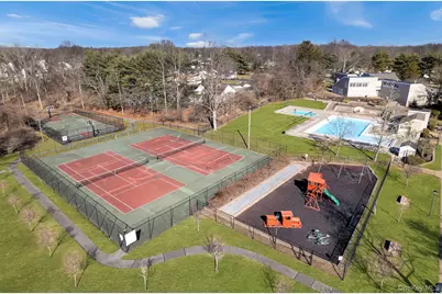 11 Chipmunk Trail, Coram, NY 11727 - Photo 20