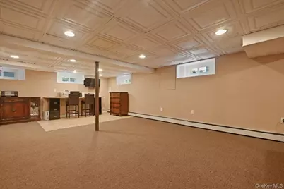 1261 Meadowbrook Road, Merrick, NY 11566 - Photo 26