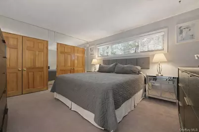 1261 Meadowbrook Road, Merrick, NY 11566 - Photo 16