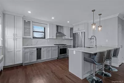 19947 22nd Avenue #UPPER, Whitestone, NY 11357 - Photo 2