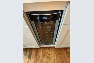 19947 22nd Avenue #UPPER, Whitestone, NY 11357 - Photo 6