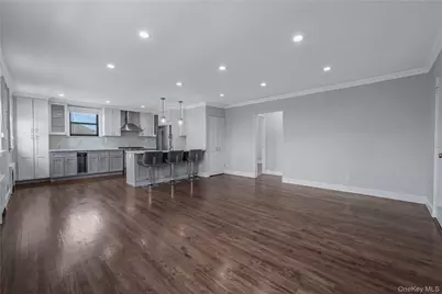 19947 22nd Avenue #UPPER, Whitestone, NY 11357 - Photo 10