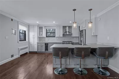 19947 22nd Avenue #UPPER, Whitestone, NY 11357 - Photo 2