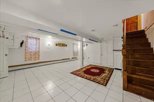 2304 Glebe Ave, Bronx, NY 10462 - Photo 18