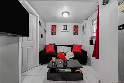 2304 Glebe Avenue, Bronx, NY 10462 - Photo 36