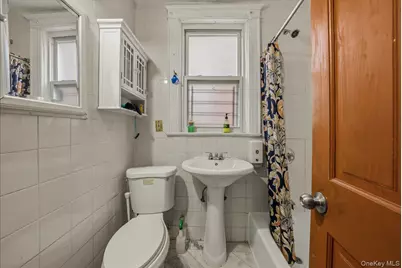 2304 Glebe Avenue, Bronx, NY 10462 - Photo 10