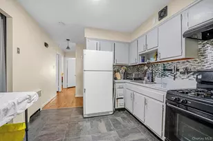 37-21 99th St, Corona, NY 11368 - Photo 16