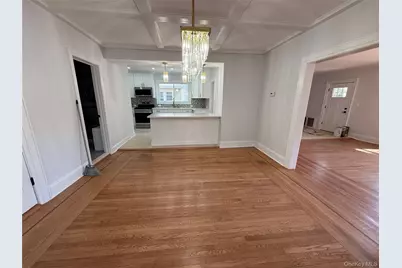 120 Lena Avenue, Freeport, NY 11520 - Photo 4