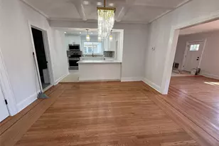 120 Lena Ave, Freeport, NY 11520 - Photo 4