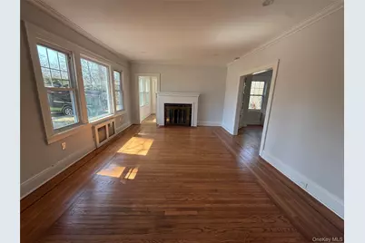 120 Lena Avenue, Freeport, NY 11520 - Photo 2