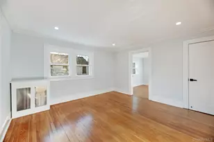 120 Lena Ave, Freeport, NY 11520 - Photo 18