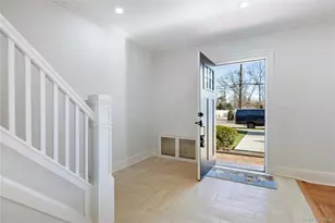 120 Lena Ave, Freeport, NY 11520 - Photo 2