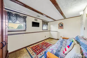 27 Trader Ln, Brentwood, NY 11717 - Photo 26