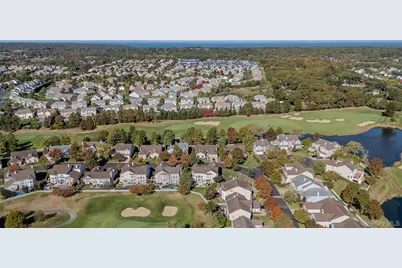 77 Hamlet Drive, Mount Sinai, NY 11766 - Photo 40