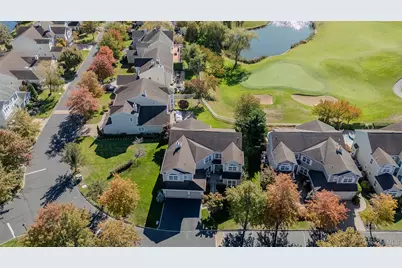 77 Hamlet Drive, Mount Sinai, NY 11766 - Photo 36