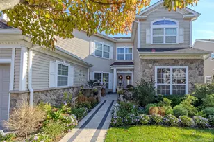 77 Hamlet Dr, Mount Sinai, NY 11766 - Photo 10