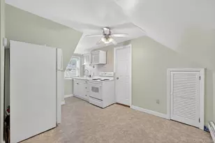 49 Maple Dr, Deer Park, NY 11729 - Photo 14