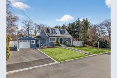 49 Maple Drive, Deer Park, NY 11729 - Photo 2