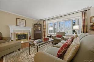 2037 Stratford Dr, Westbury, NY 11590 - Photo 6