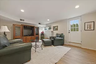 2037 Stratford Dr, Westbury, NY 11590 - Photo 24