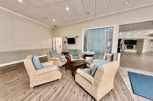 155 Golf Ln, Medford, NY 11763 - Photo 16