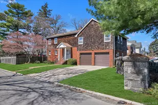 148-17 3rd Ave, Whitestone, NY 11357 - Photo 2