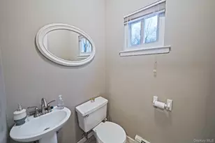 427 Bicycle Path, Port Jefferson, NY 11776 - Photo 26