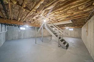 427 Bicycle Path, Port Jefferson, NY 11776 - Photo 40