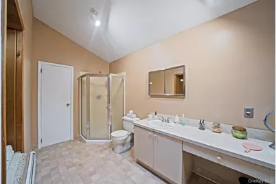 427 Bicycle Path, Port Jefferson, NY 11776 - Photo 30