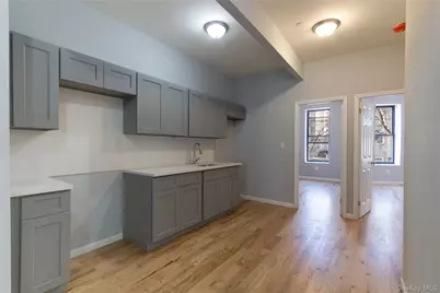 1102 Jackson Avenue, Bronx, NY 10456 - Photo 4