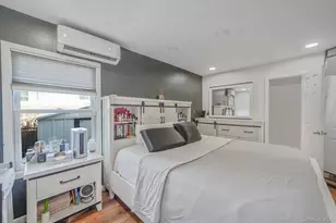 14 Burlington Ave, Deer Park, NY 11729 - Photo 10