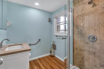 52 Mississippi Avenue, Bay Shore, NY 11706 - Photo 16
