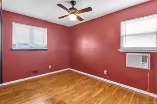 52 Mississippi Ave, Bay Shore, NY 11706 - Photo 8