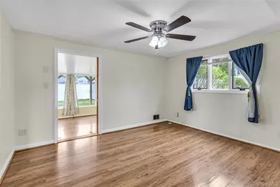 52 Mississippi Avenue, Bay Shore, NY 11706 - Photo 12