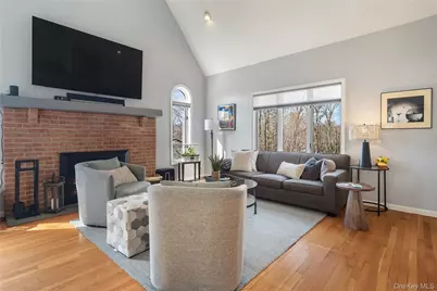 230 Ridgecrest Road, Briarcliff Manor, NY 10510 - Photo 16