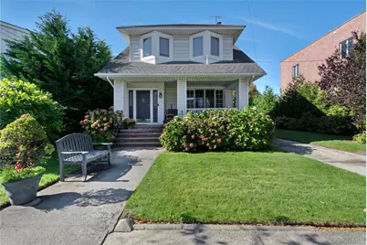 329 Beach 146th Street, Rockaway Park, NY 11694 - Photo 2